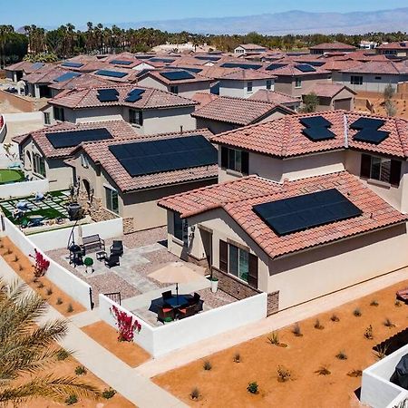 Near Coachella And Stagecoach Palm Springs , Pga Resort Villa ,Golf, Community Pool, Gym La Quinta Exterior photo