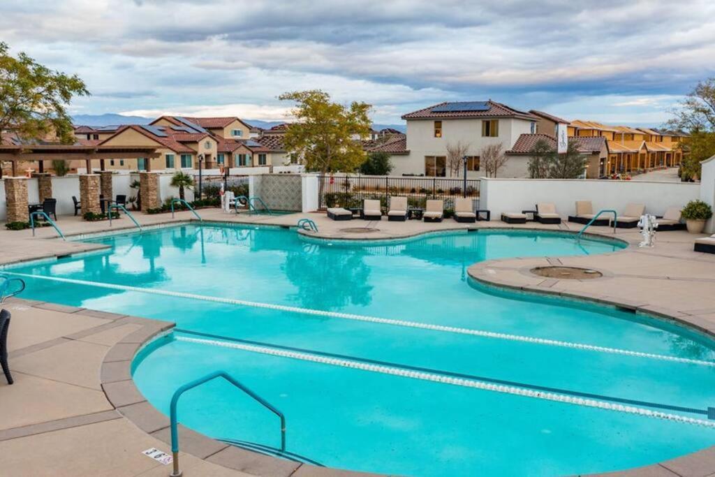 Near Coachella And Stagecoach Palm Springs , Pga Resort Villa ,Golf, Community Pool, Gym La Quinta Exterior photo