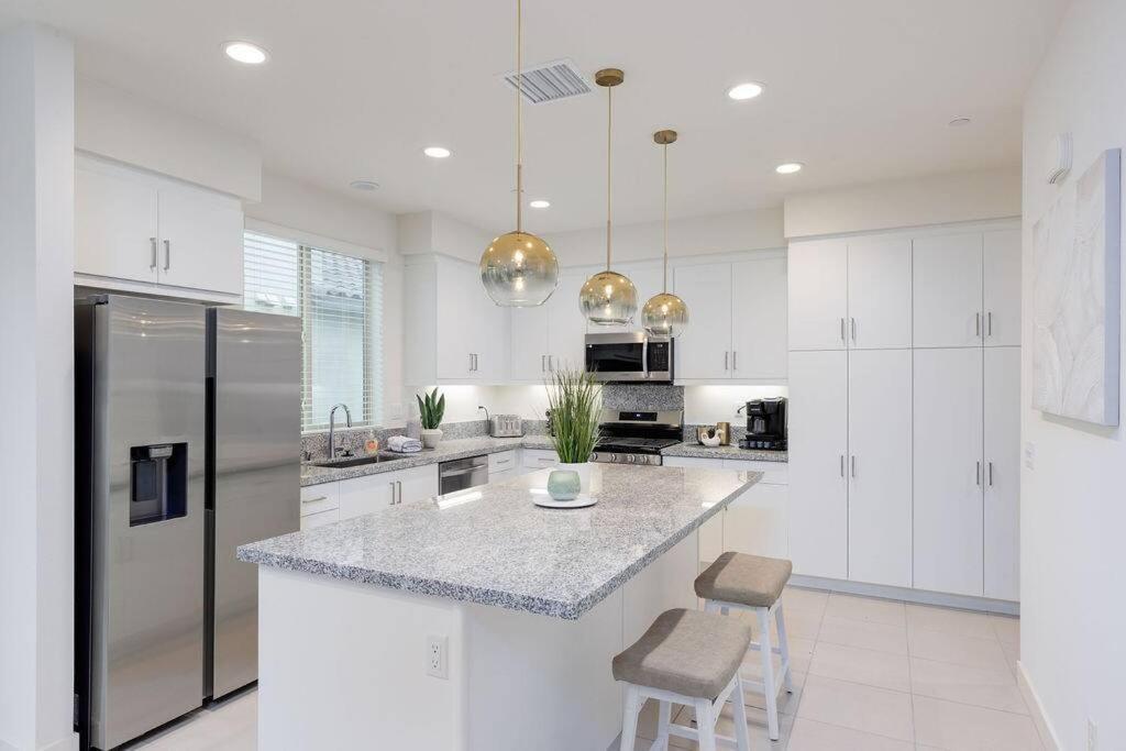 Near Coachella And Stagecoach Palm Springs , Pga Resort Villa ,Golf, Community Pool, Gym La Quinta Exterior photo